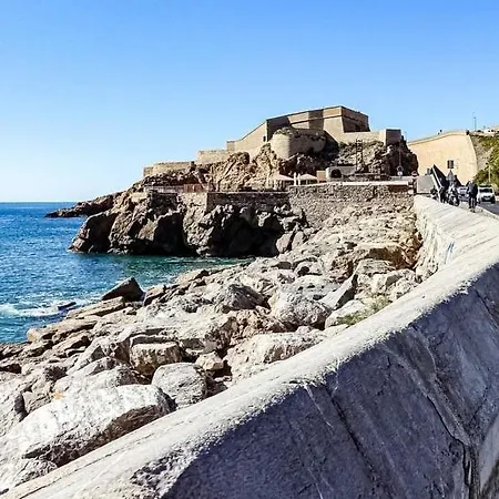 Coquet Au Pied De La Crique De L'anau Apartamento